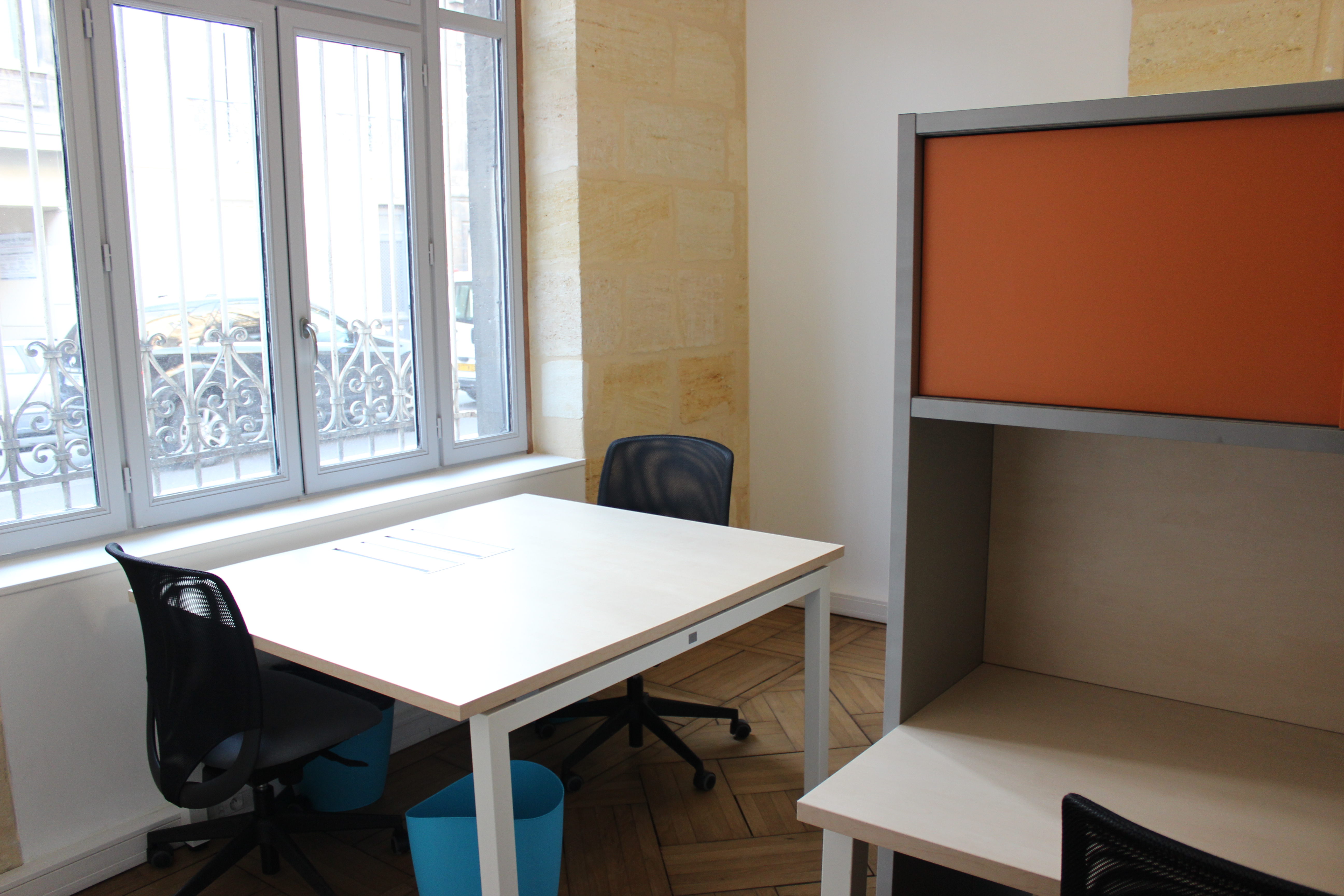 Bureaux Rez-de-chaussé Bureaux Rez-de-chaussé